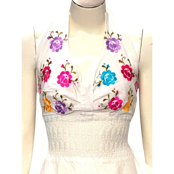 CCC Handmade White Halter Embroidered Floral Dress Asymmetrical Hi Lo Hem Trendy - Picture 9 of 12